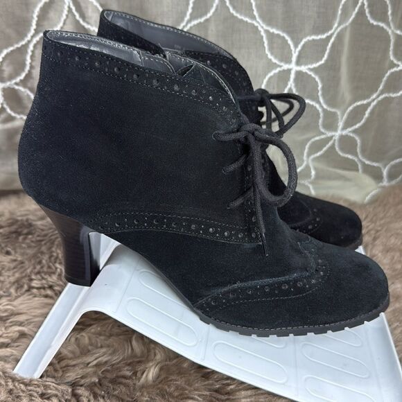 (E2) Aerosoles Vintage Sleep In Black Suede Ankle Boots with Side Zip Sz 9.5 US - Picture 4 of 12